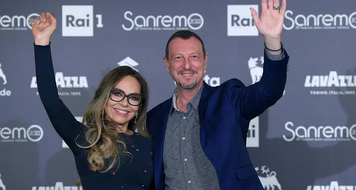 Da Amadeus a Drusilla, da Iva Zanicchi a Blanco e Mahmood: stasera parte il Festival di Sanremo, con tante aspettative