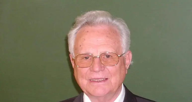 È morto a 95 anni don Hurton, il parroco-soccorritore: in 40 anni ha raccolto circa 200 vittime dell'Ortles