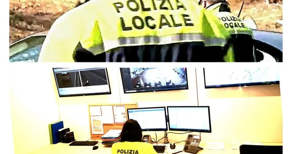 Scappa dopo un incidente, gli agenti della polizia locale della Val di Fassa lo rintracciano
