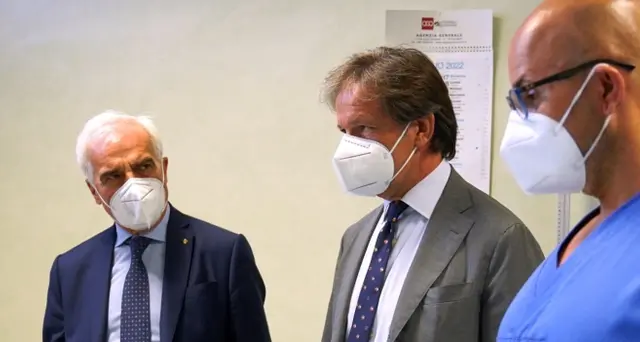Vaccini: assessore Puglia, accelerare con quarte dosi