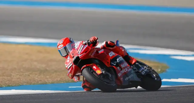 MotoGP: Marc Marquez su Ducati in pole in Thailandia