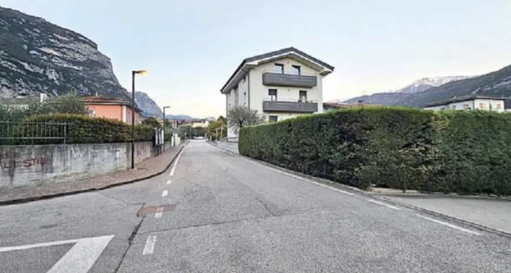 Dro, furto in via Segantini: i ladri si portano via pure la cassaforte