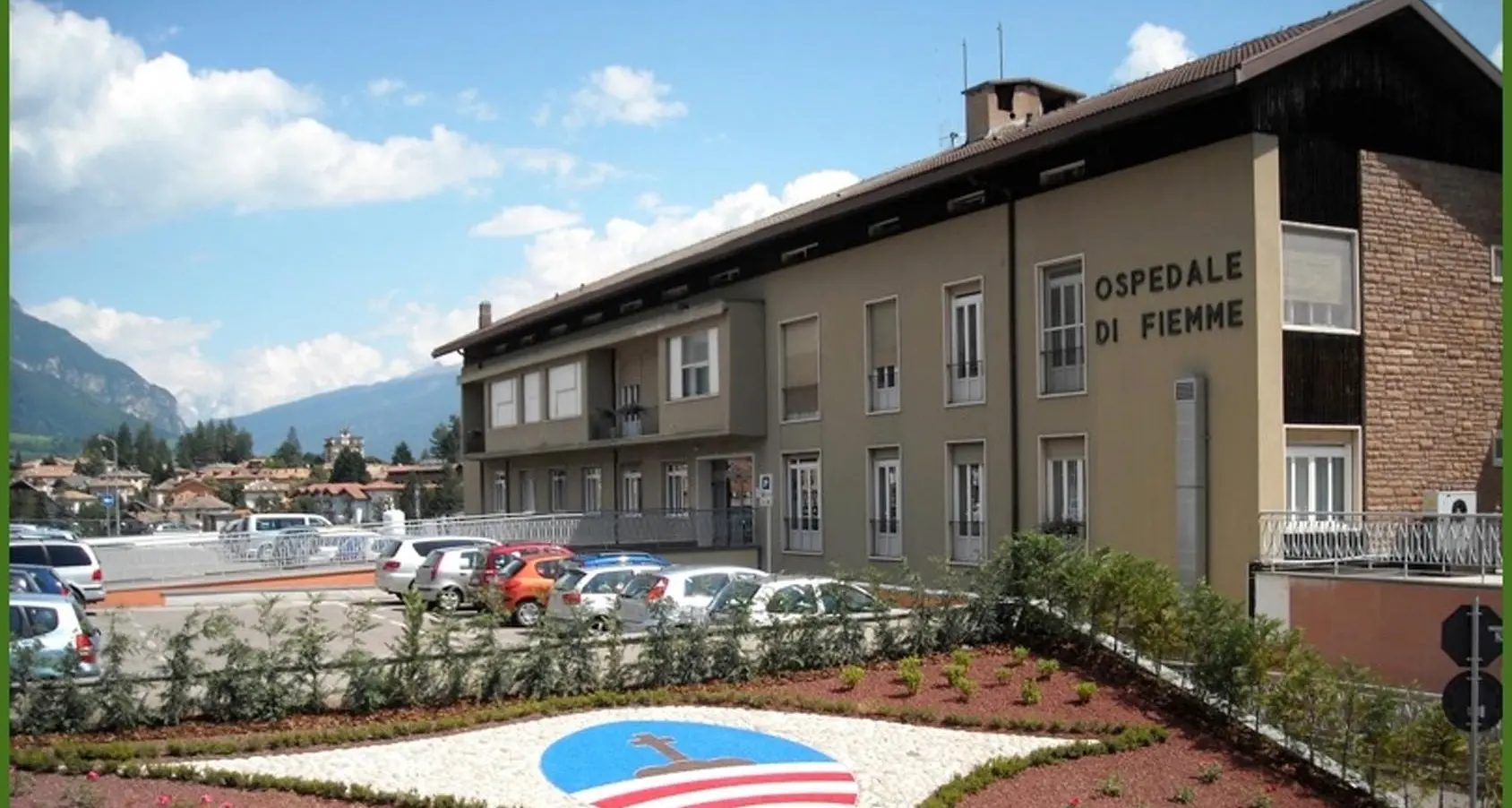 Medici dalla Calabria pagati 850 euro al giorno, pur di tenere aperto il punto nascite di Cavalese
