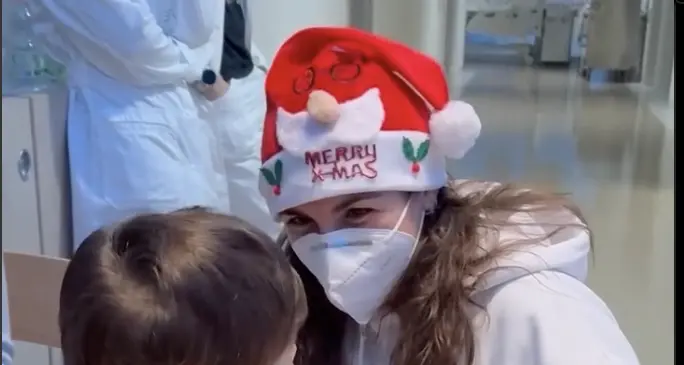 Supereroi in corsia: il Natale speciale della protonterapia di Trento