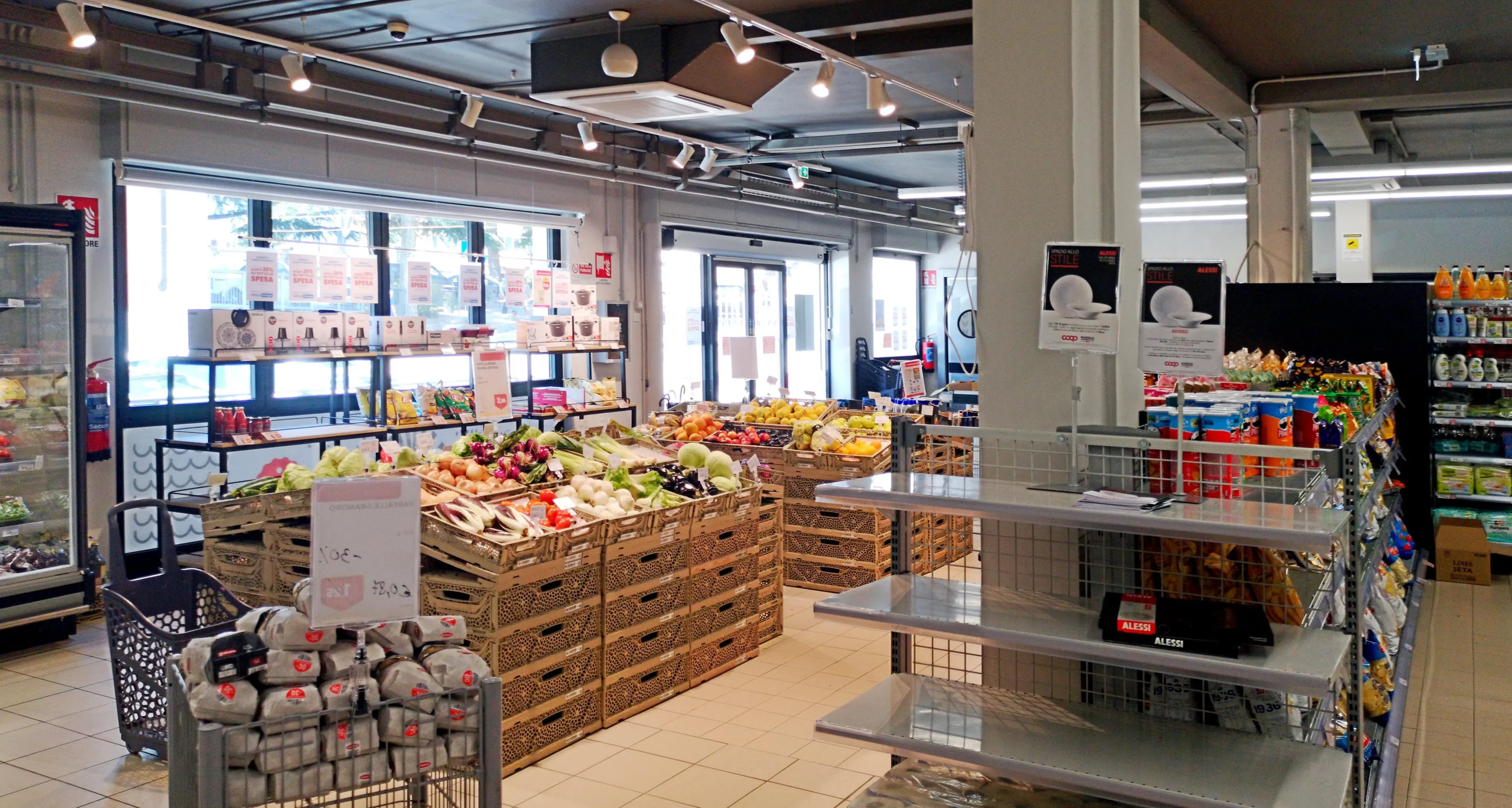 Ala, a un anno dall'apertura, la Famiglia Cooperativa lascia: «Non si fanno affari, e il turismo non c’è»