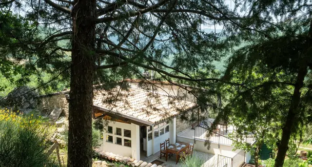 Famiglia nel bosco: a marzo niente più casa in comodato per Nathan