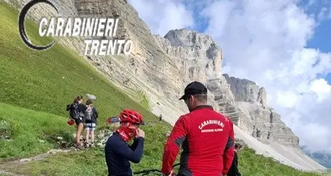 Campiglio: con le biciclette sui sentieri alpinistici, multati dai carabinieri tre giovani bikers