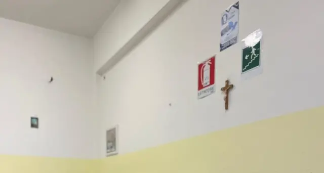 Casamicciola:palloncini sul banco di Michele vittima della frana