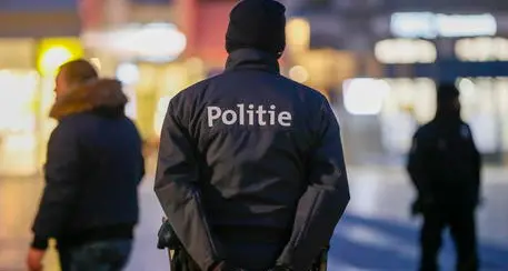 Belgio, automobile sulla folla riunita per Carnevale: quattro morti e almeno 30 feriti
