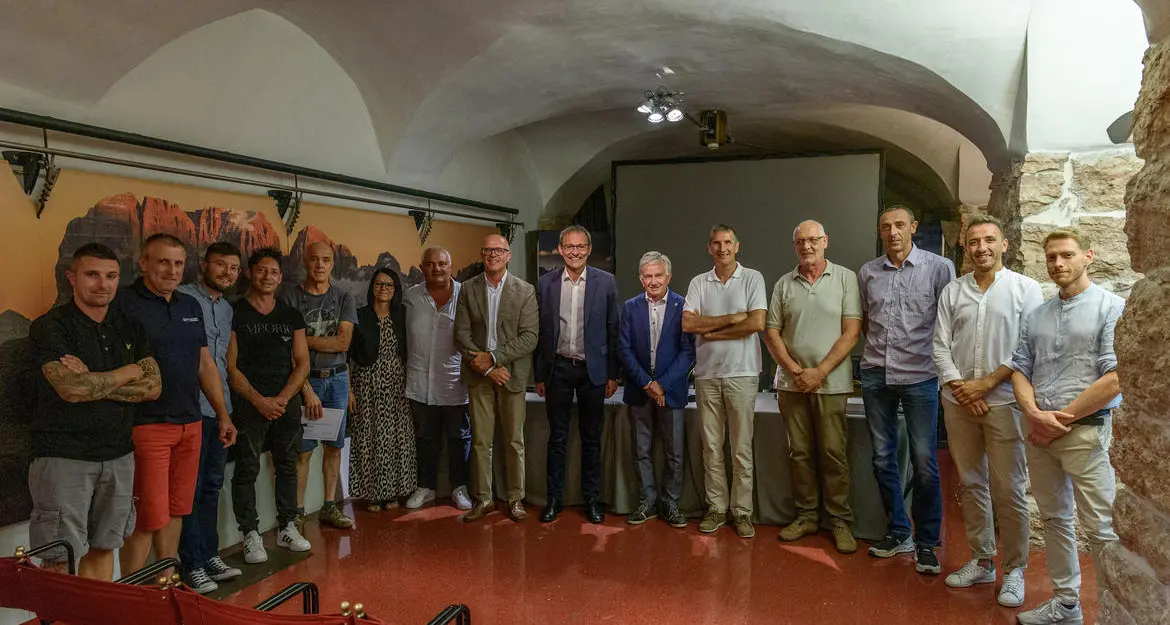 Pittore edile, nove artigiani trentini ottengono la certificazione nazionale di qualità