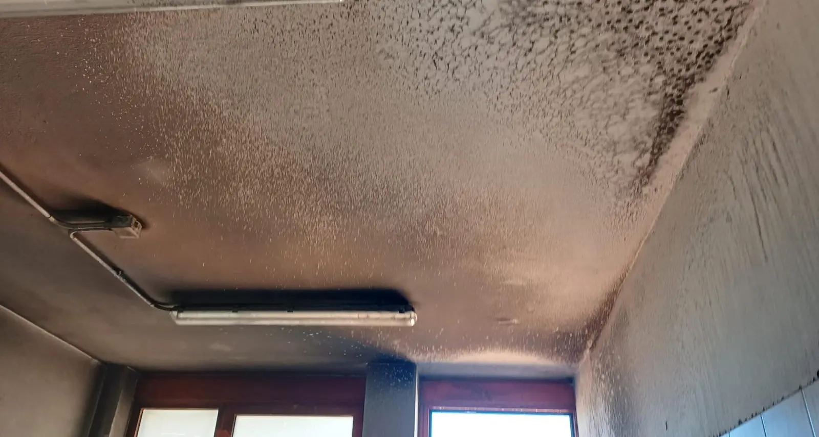 Allarme alle “Pedrolli” di Gardolo: principio di incendio nei bagni, studenti evacuati