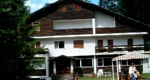 Dal Rolle al Primiero a Folgarida: in Trentino ci sono oltre cento alberghi in vendita o all’asta