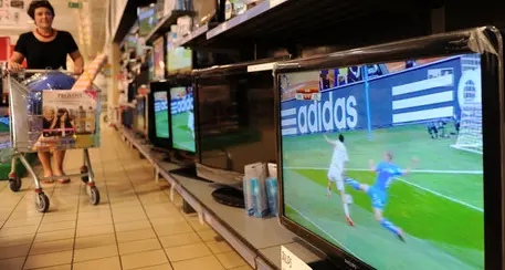 L’allarme della Camera di Commercio: “Sempre più persone non riescono ad accantonare risorse”