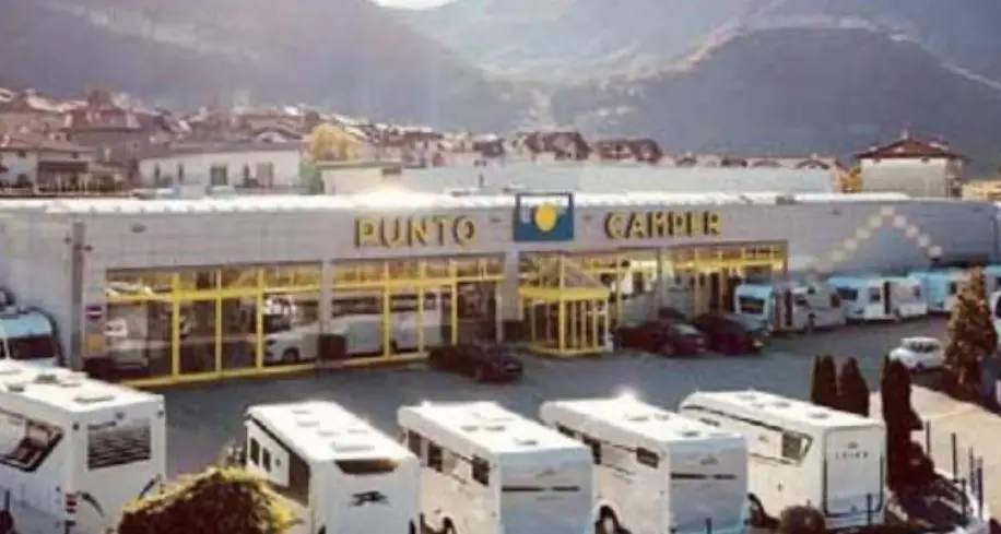 Punto Camper, il regalo di Natale ai dipendenti: un fine settimana in famiglia con i nuovi mezzi