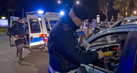 Cassazione: “L’etilometro va controllato periodicamente”. Automobilista riottiene la patente