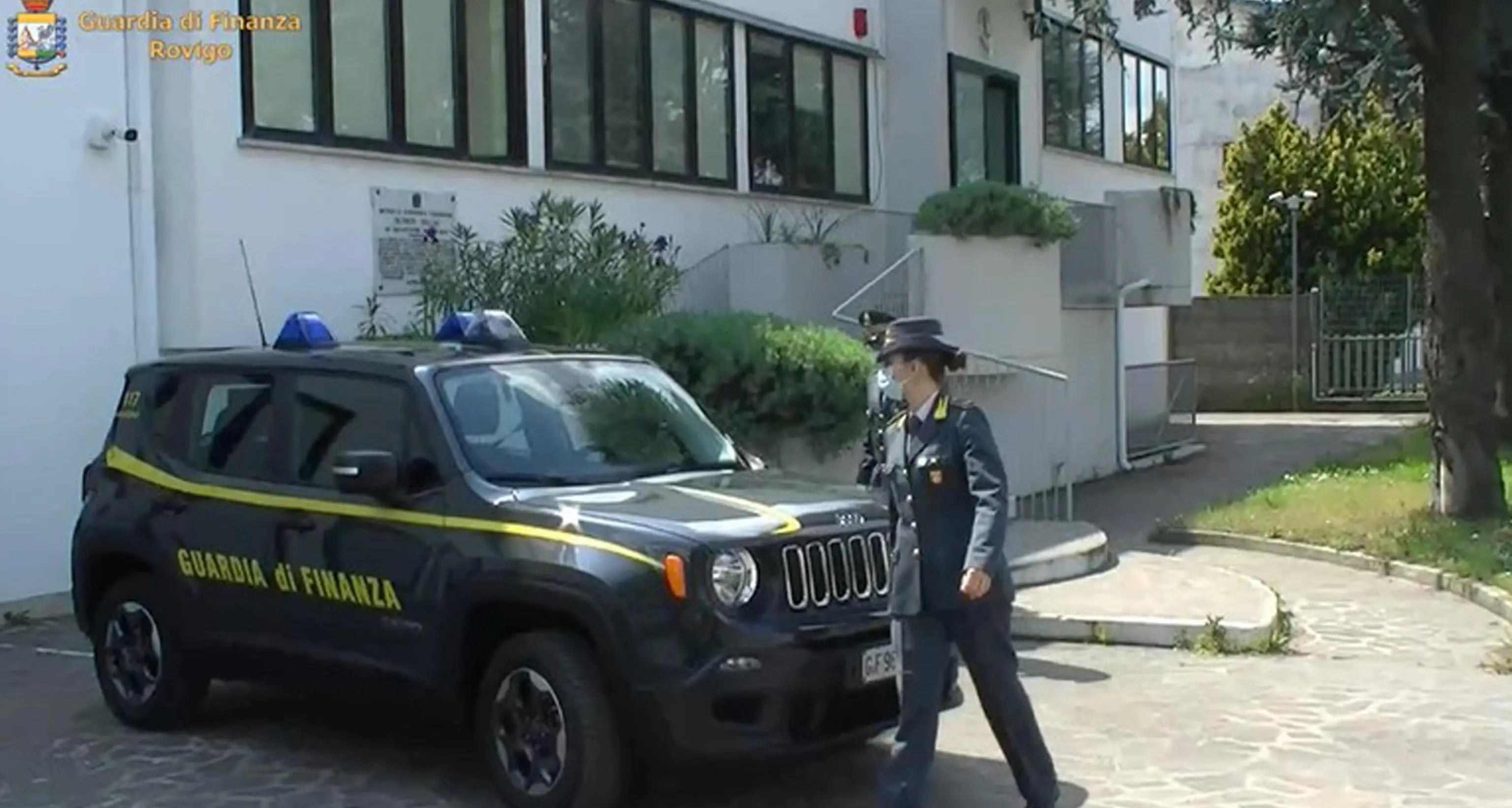 La «banca abusiva» dei tunisini sgominata dalla Guardia di Finanza di Trento