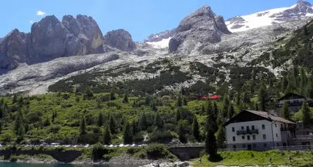 Il Veneto è senza acqua: si svuota il bacino di passo Fedaia per irrigare i campi in pianura