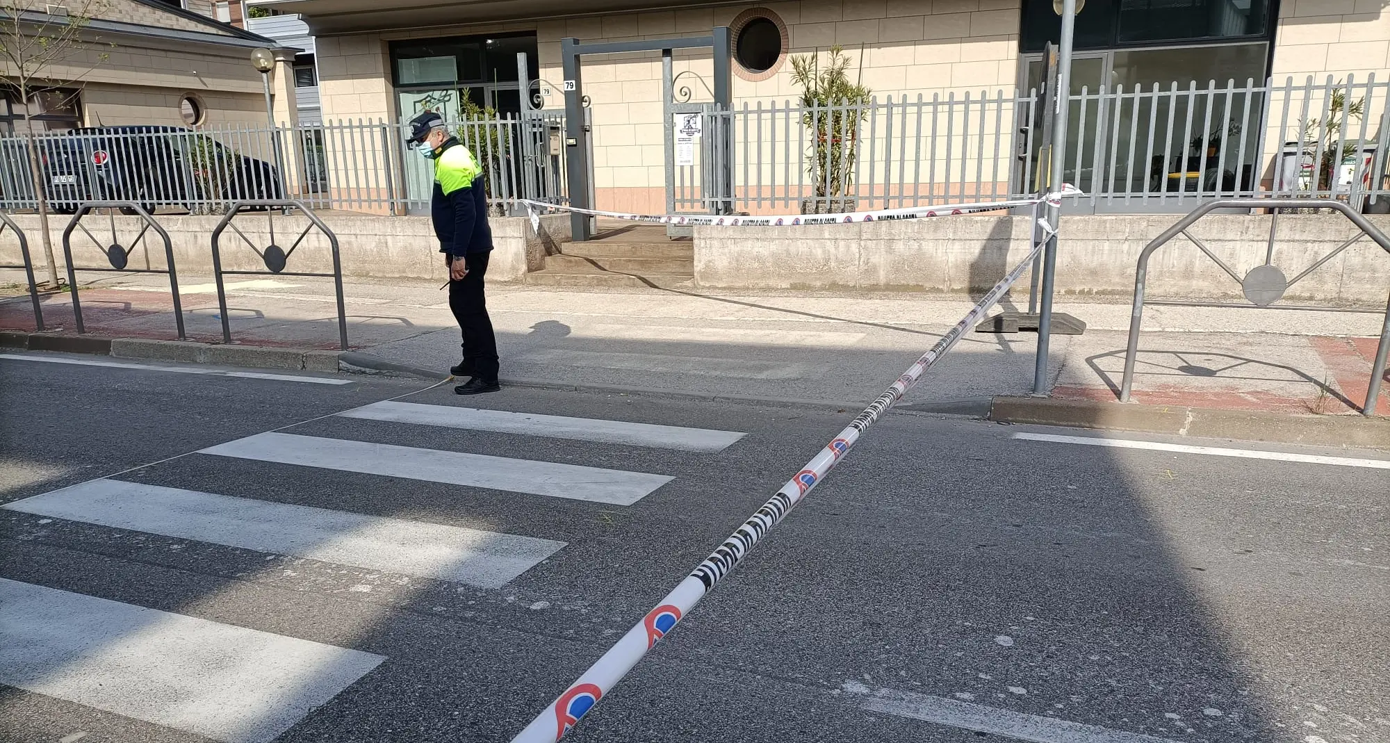 Gravissimo investimento sulle strisce ai Solteri: una donna in fin di vita