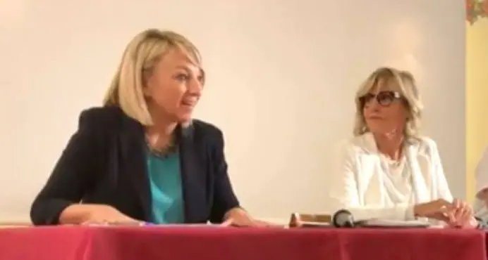 Margherita Cogo entra in Italia Viva, l'esultanza della Conzatti: «è stata l’unica donna presidente della Regione»