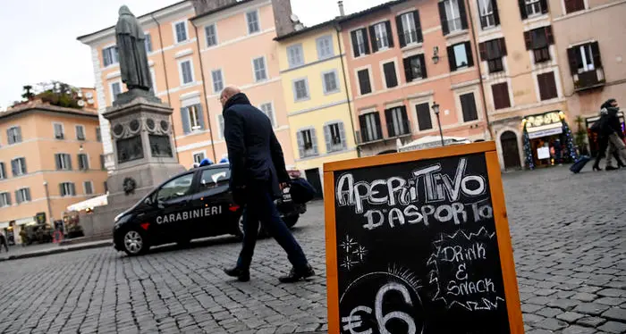 Ristoranti e negozi in zona rossa, ecco quello che si deve sapere