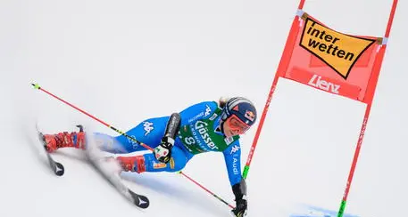 Goggia vince la discesa di Cortina, sesto successo in stagione: “Tutto un sogno”