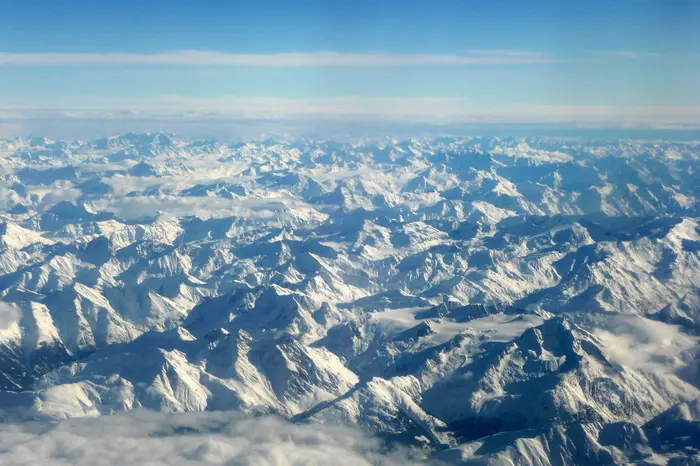 Allarme caldo, sui ghiacciai delle Alpi lo zero termico sopra 4.500 metri