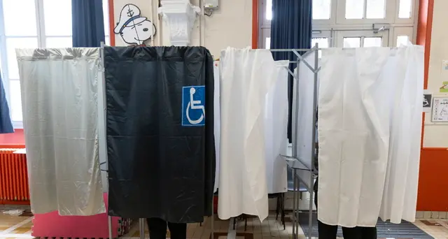 Francia: l'affluenza si conferma record, alle 17 è 59,71%