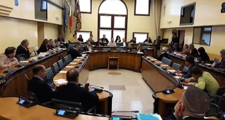 Consigliera veneta Lega accusa il collega di Fratelli d’Italia di molestie
