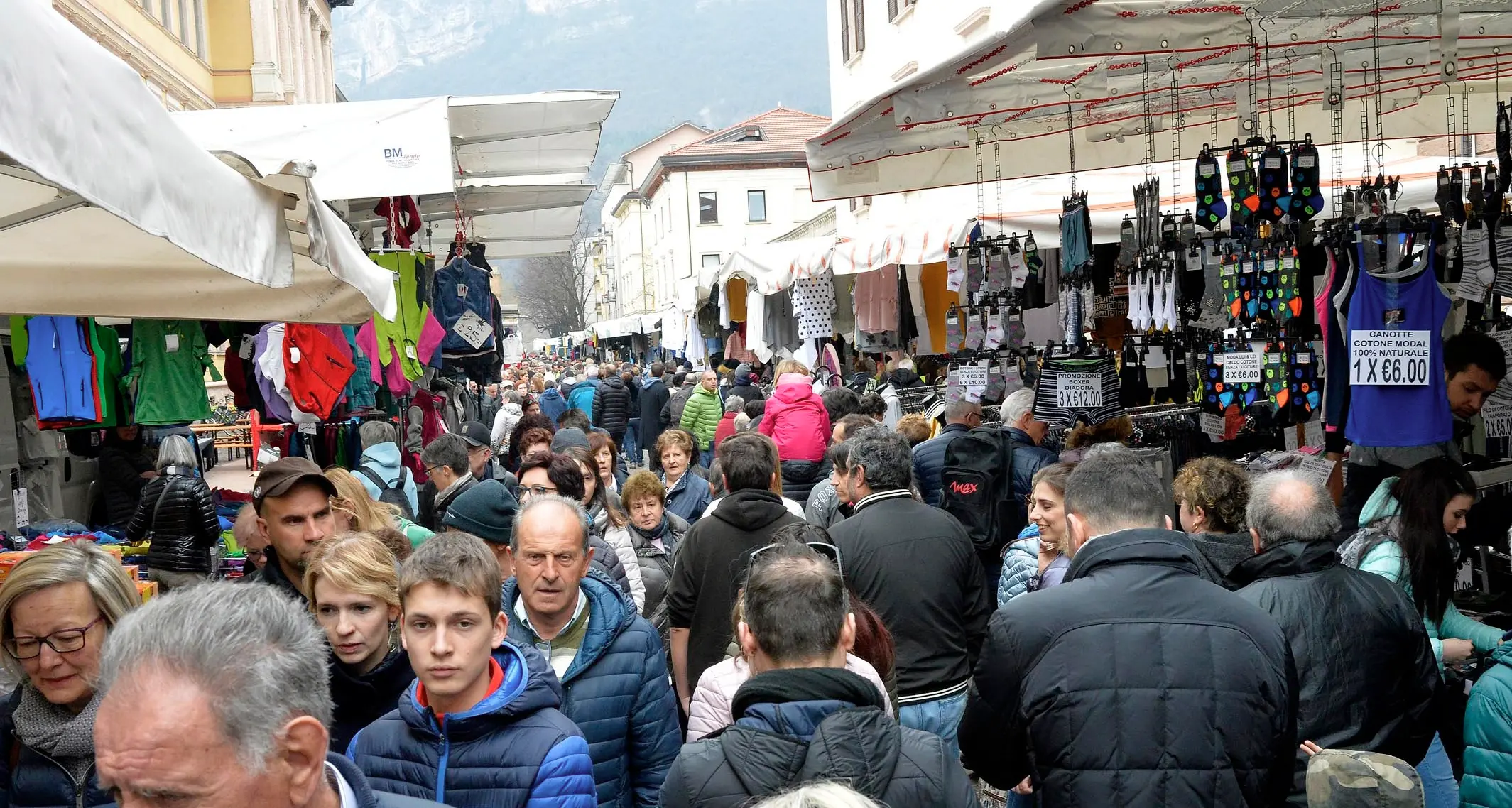 Domenica la Fiera di San Giuseppe, solo con Green pass e mascherina Ffp2, attenti alle modifiche della viabilità