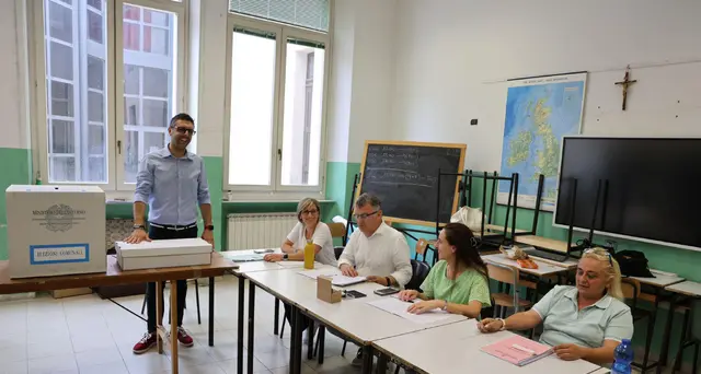 Ballottaggi: alle 15 chiusi i seggi