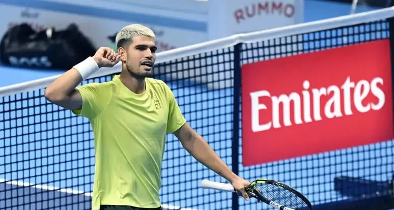 Atp Finals, Alcaraz soffre con Fritz ma vince in rimonta