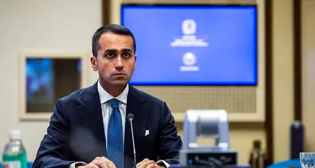 “Serve il piombo, devi crepare”: minacce No vax a Di Maio