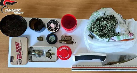 Droga in Valsugana, intervengono i Carabinieri: in casa aveva marijuana ed hashish