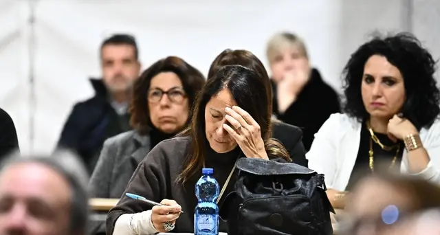 Ponte: familiari vittime, Castellucci ha debito con la verità
