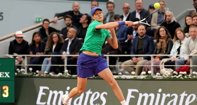 Roland Garros: francese Rinderknech ko, Sinner avanti facile