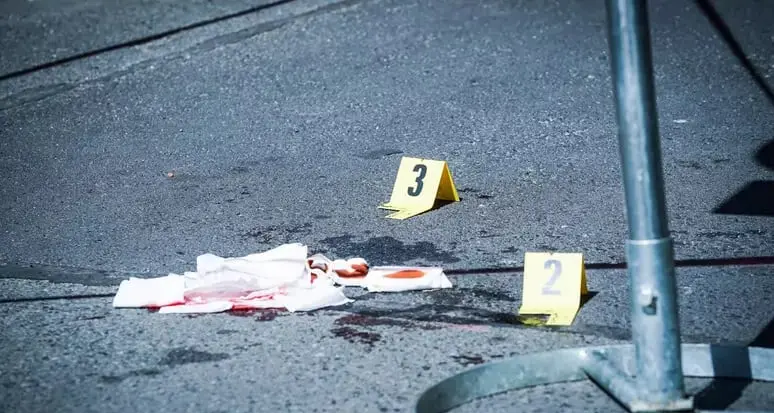 Sedicenne accoltellato al petto a Vicenza, è grave