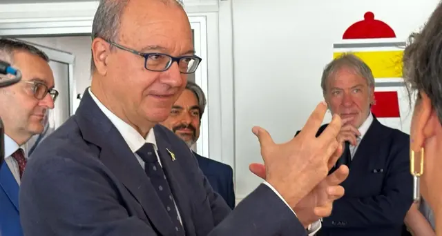 Valditara: 'chi boicotta l'orale della maturità sarà bocciato'