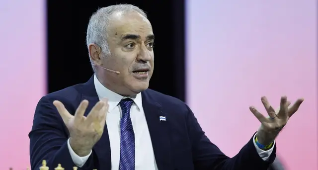 Russia: l'oppositore Kasparov nella lista dei terroristi