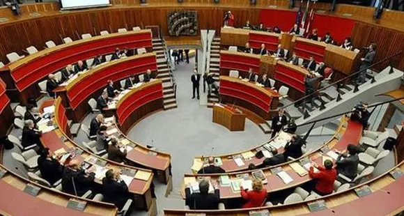 Trento, famiglia di richiedenti asilo divisa: scatta l’interrogazione della consigliera Lucia Coppola