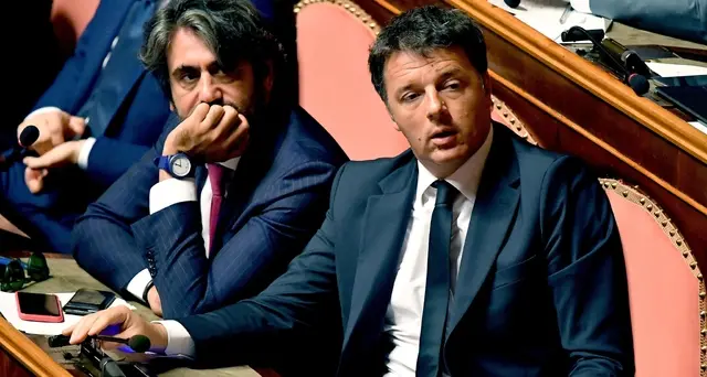 Open: pm, 'a Consulta conflitto poteri su chat Renzi'