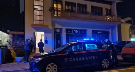 Verona: una 49enne uccide con una coltellata il compagno durante un litigio