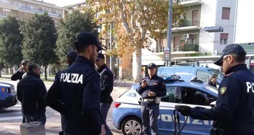 Duecento agenti per i controlli a tappeto: molte denunce per furto e reati contro la persona