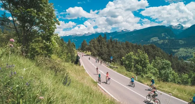 Niente «Fiemme senz’auto», le previsioni danno pioggia e gli organizzatori annullano tutto