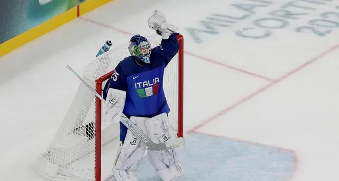 Hockey su ghiaccio donne, l’Italia della trentina Martina Fedel vince ancora e va ai quarti