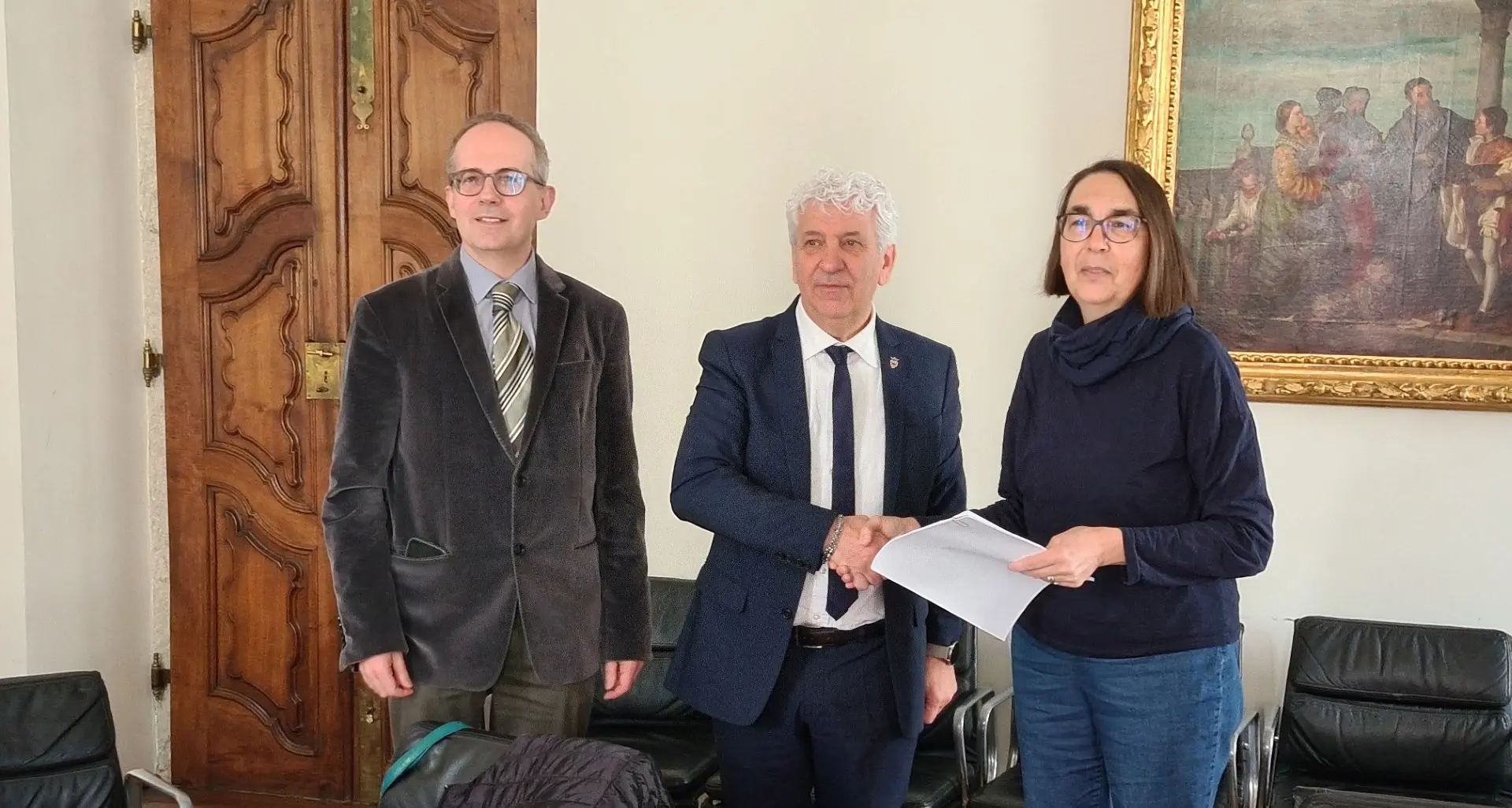 Un sacco di firme di professori per chiedere il ritorno degli esami di riparazione (ecco i motivi)