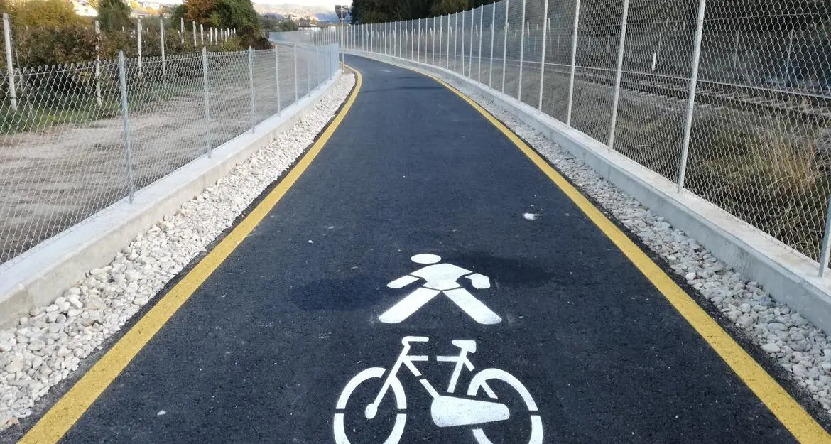 In bici da Trento a Pergine: consegnato il cantiere dei lavori per il tratto del Rio Farinella, dalle Slacche alle gallerie