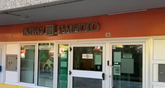 Intesa Sanpaolo taglia personale e sportelli, l’allarme delle rappresentanze sindacali