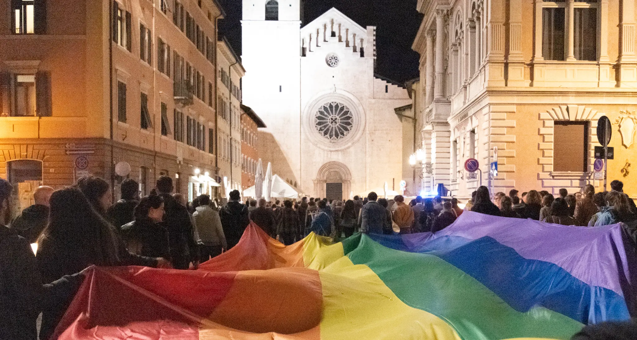 «Liberi e libere di essere», un mese di appuntamenti per parlare di omotransfobia e diritti LGBTI+