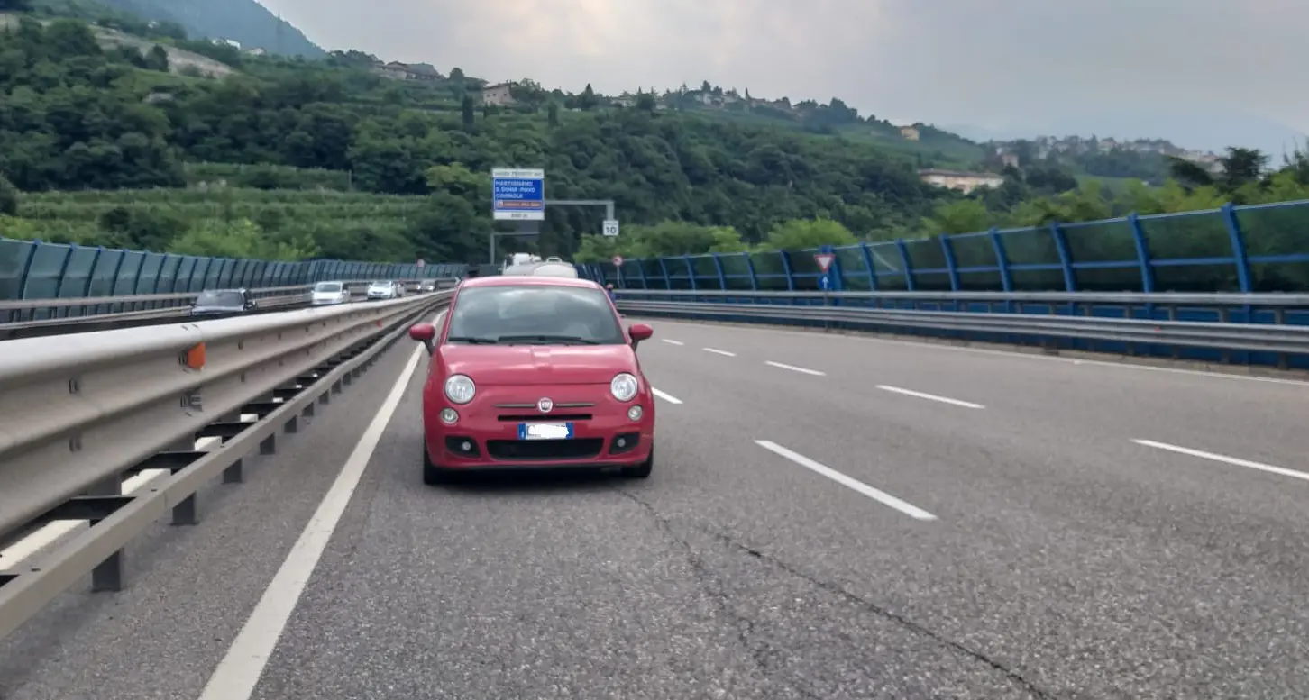 In contromano in tangenziale, dalla curva di Roncafort alla galleria di Martignano