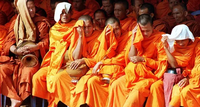 Sri Lanka: cade funivia, morti sette monaci buddisti